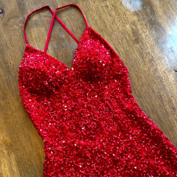 SCALA Formal RED Sequence Dress Size 00 - Picture 2 of 8